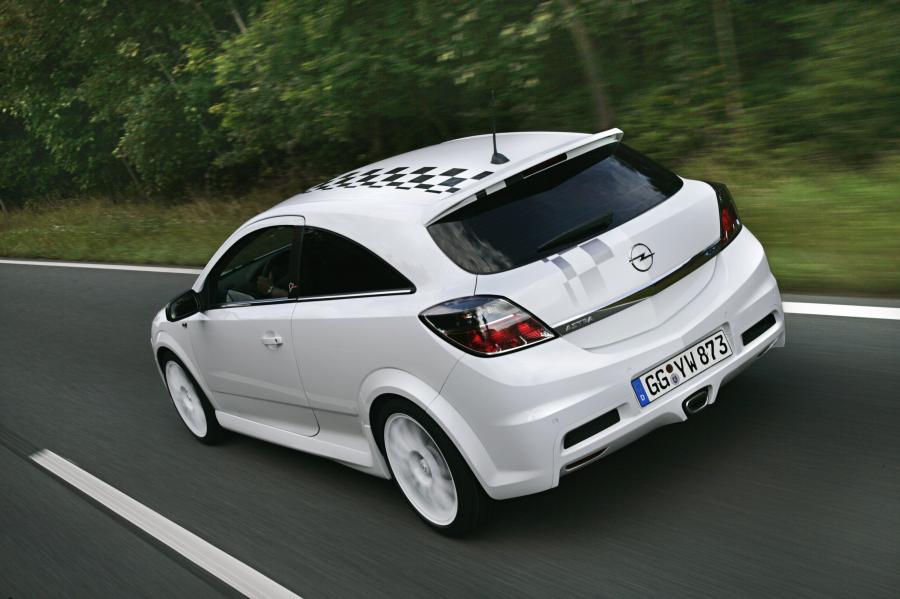  Opel Astra OPC Nurburgring Edition 2007 года  (фото 3 из 13)